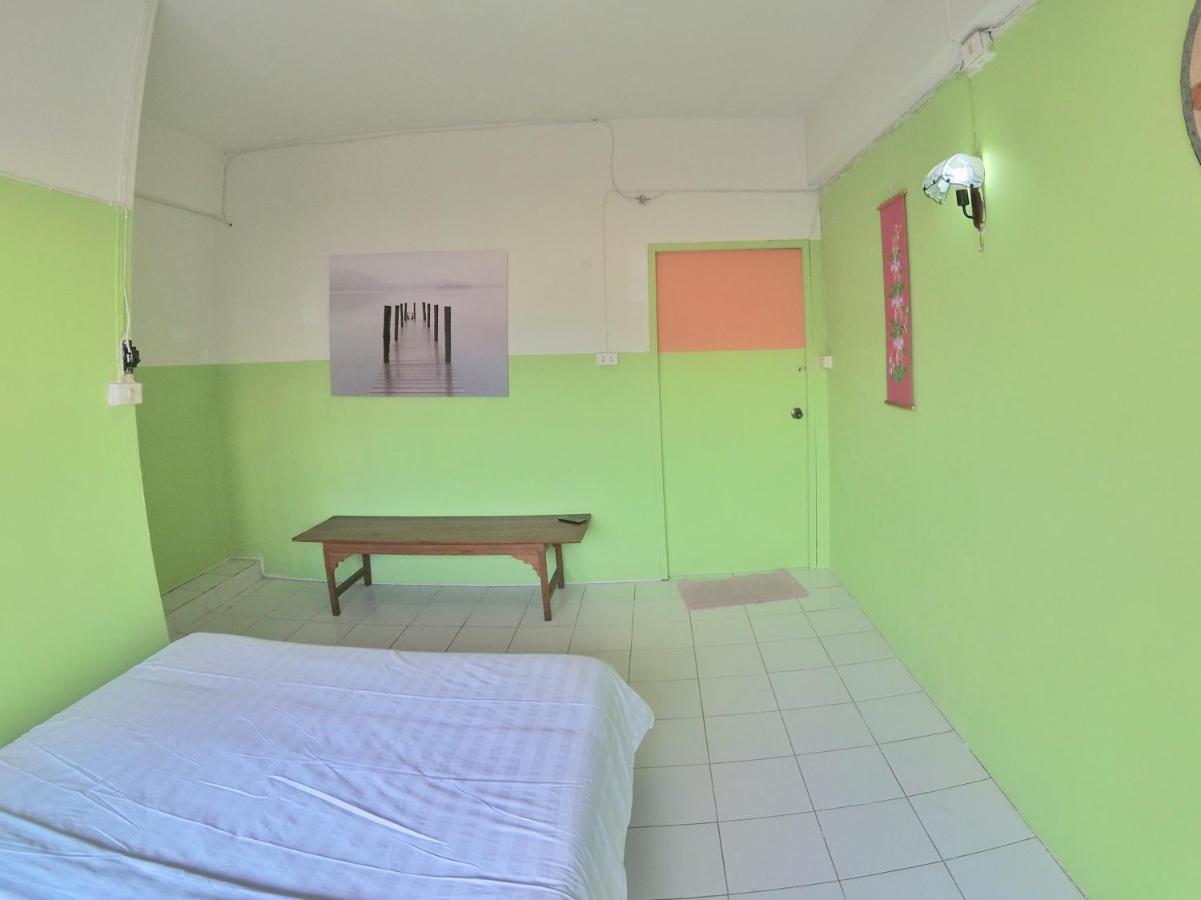 Better House 佰特客栈 Aparthotel Chiang Mai Buitenkant foto