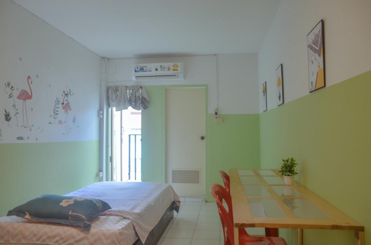 Better House 佰特客栈 Aparthotel Chiang Mai Buitenkant foto