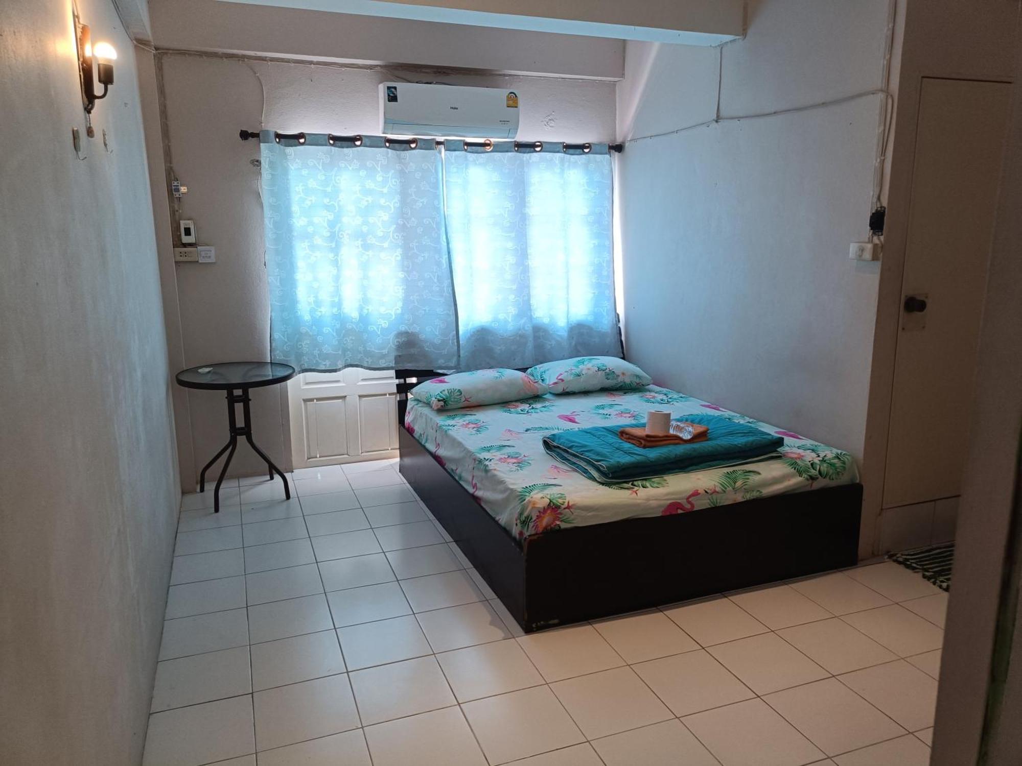 Better House 佰特客栈 Aparthotel Chiang Mai Buitenkant foto