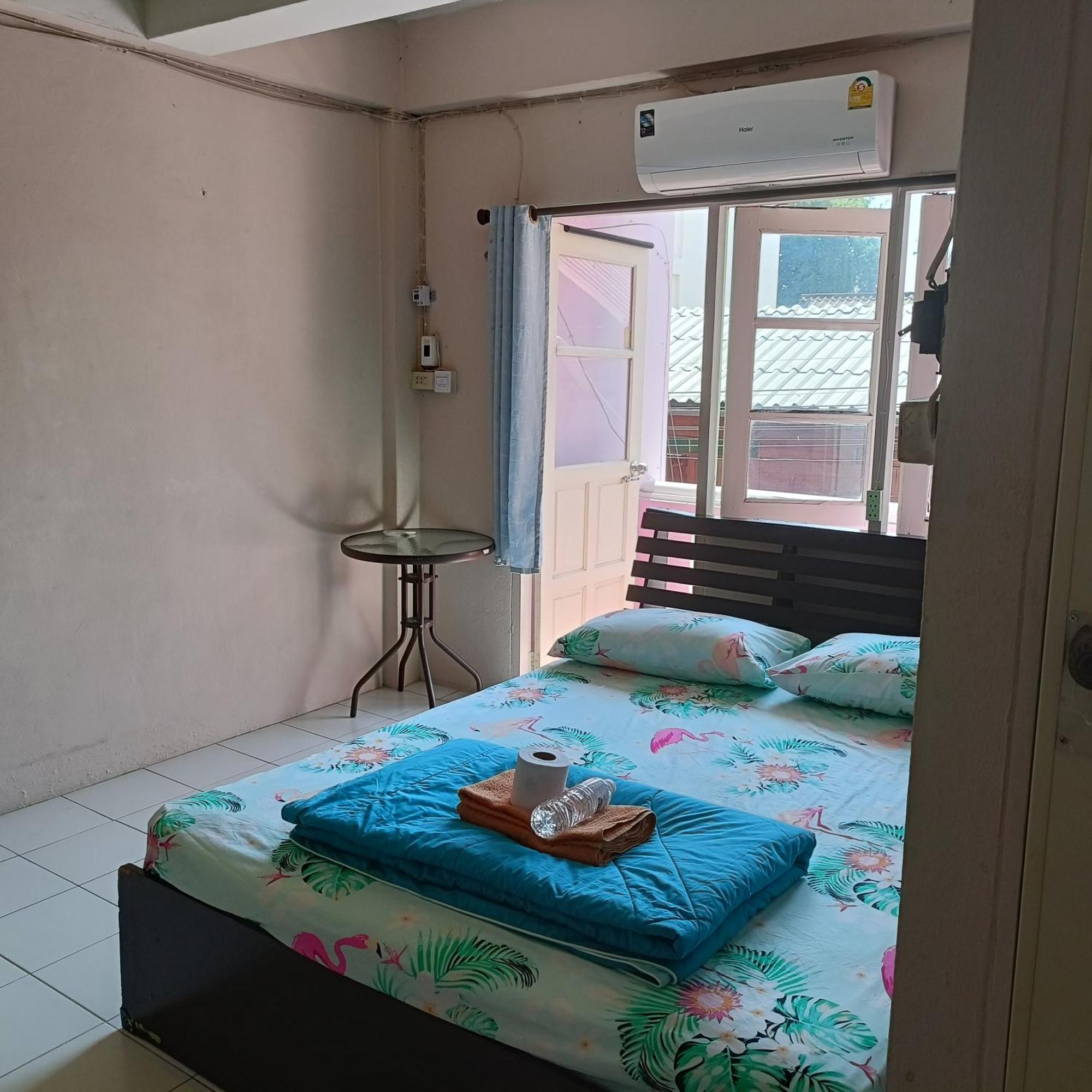 Better House 佰特客栈 Aparthotel Chiang Mai Buitenkant foto