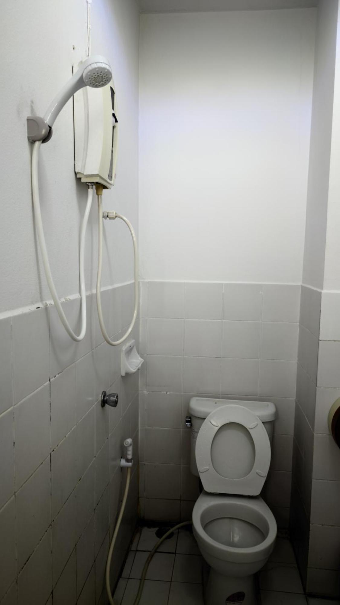 Better House 佰特客栈 Aparthotel Chiang Mai Buitenkant foto